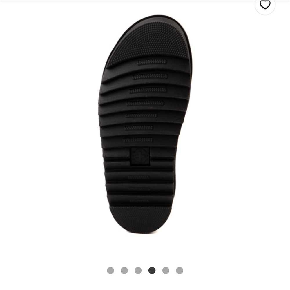Dr. Martens Blair Hydro leather strap sandals 🩴 - Picture 7 of 10